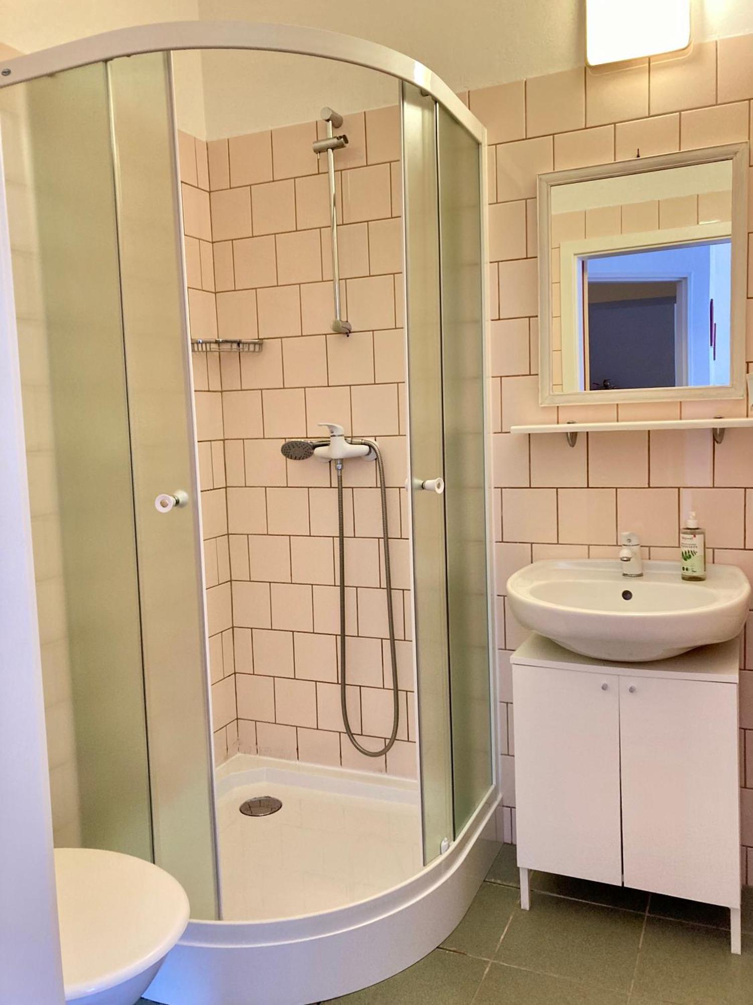 Guesthouse Mikulas Mikulov - Free Parking In The City Center ภายนอก รูปภาพ